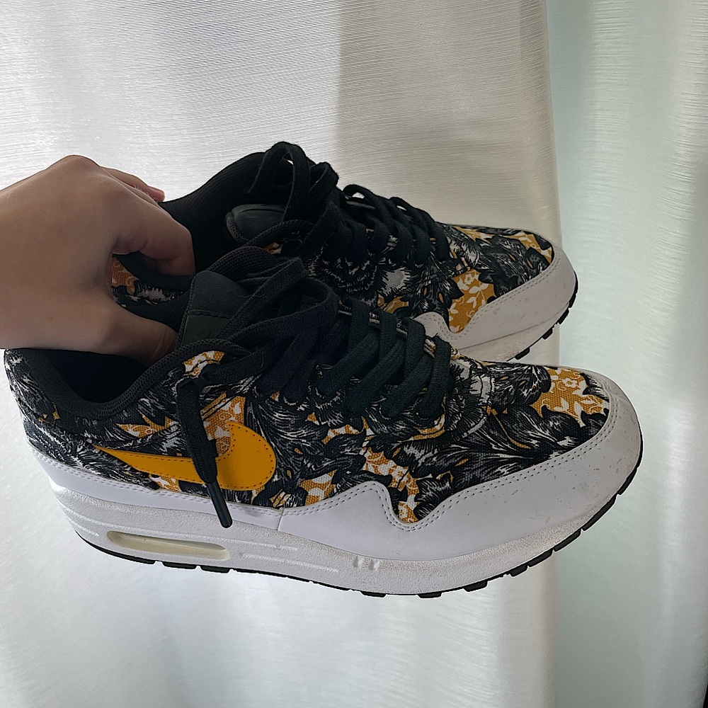 Nike Air Mac Size 7